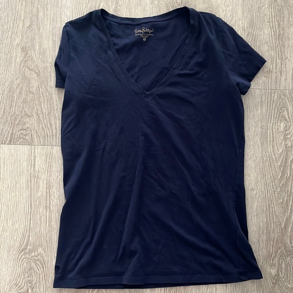 V neck tshirt - Picture 1 of 1